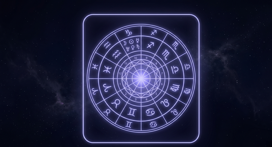 Carta natal brillando dentro de un marco rectangular de luz, símbolo de una app de astrología